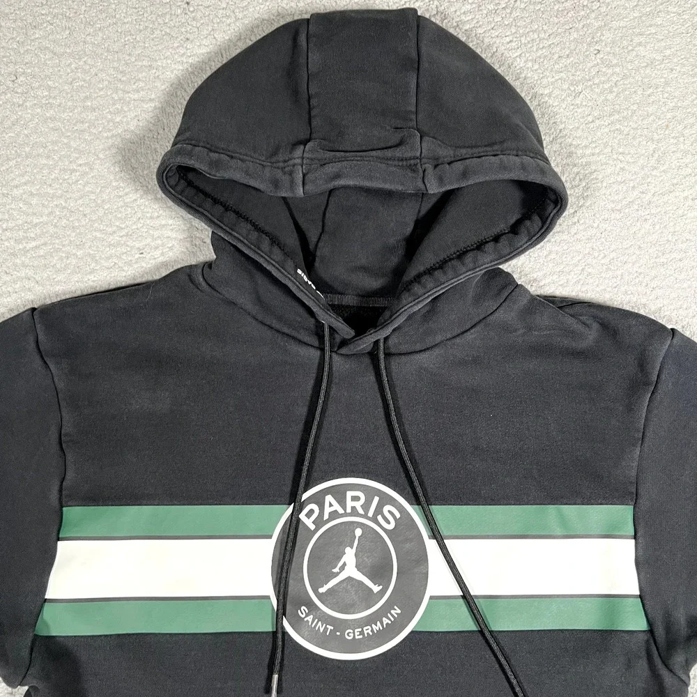 Paris Saint Germain Hoodie Mens Small Black Jordan Pullover Casual Preppy‎ PSG